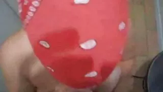 젊은 나쁜 짜증에서 망가 포르노 회전을 통해 구멍